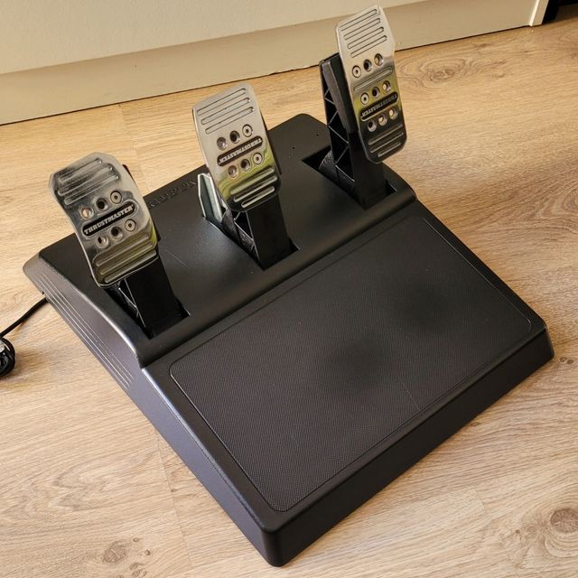 Pedali Thrustmaster T3PA modificati