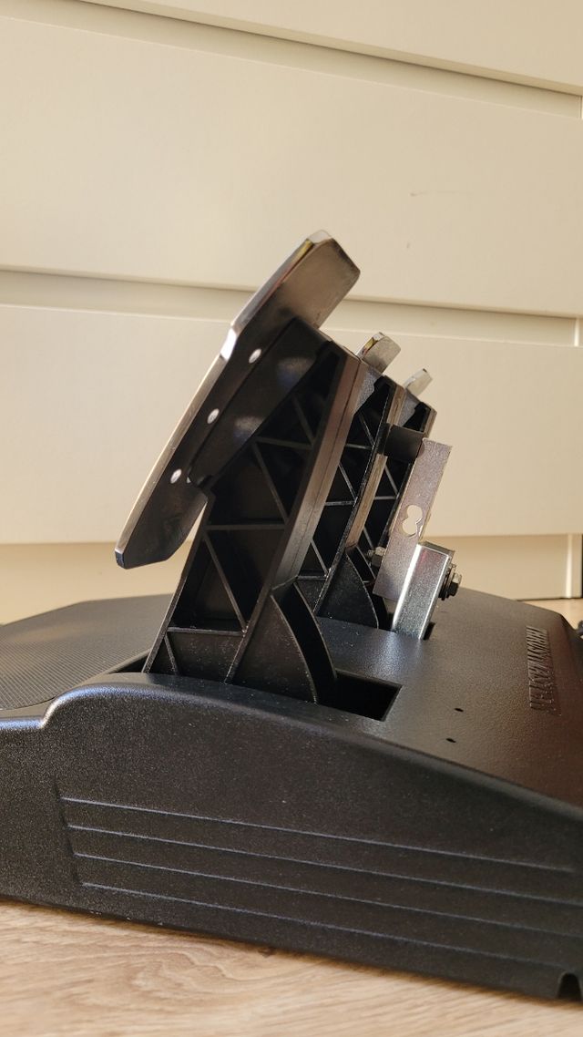Pedali Thrustmaster T3PA modificati