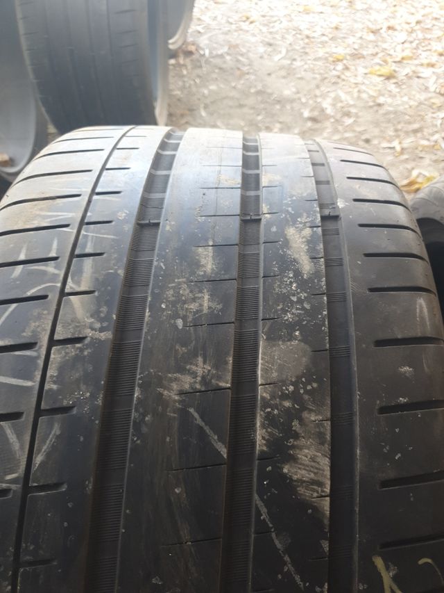 Neumaticos usados 275/30/20