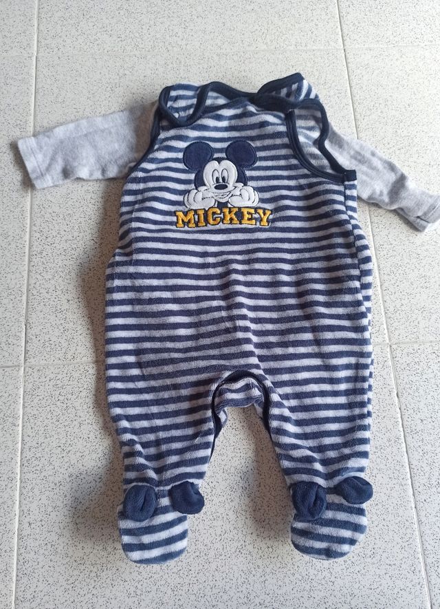 Pack 3 conjuntos recién nacido C&A. T.56-62