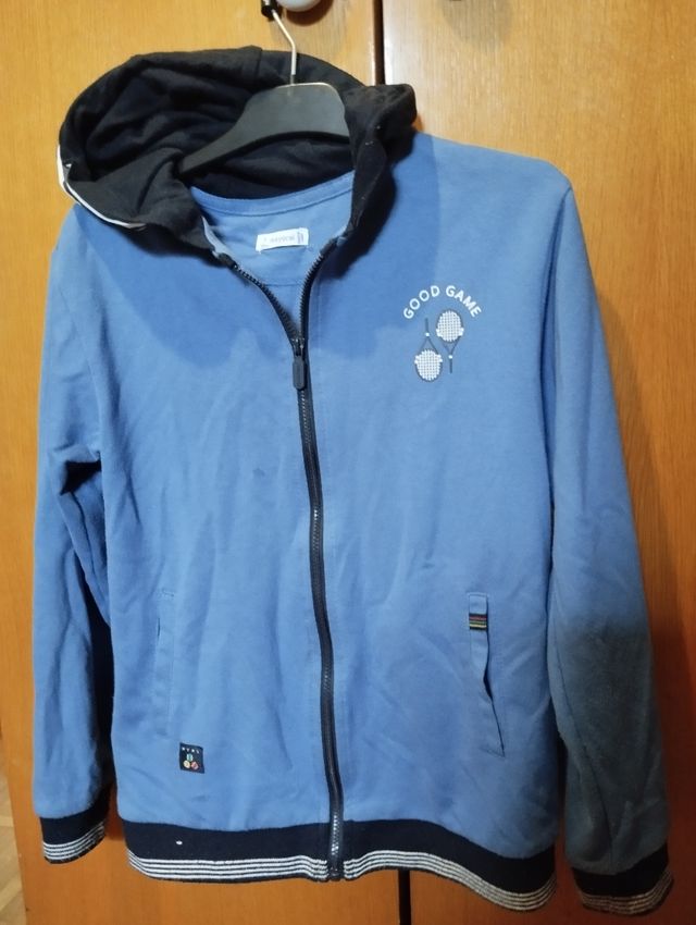 Sudadera Mayoral talla 9 (134 cms) nueva