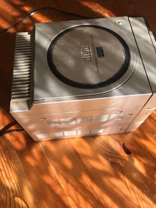 Minicadena Compac disc digital audio tuner