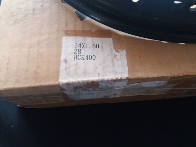 Llanta Takasago Excel  1.40 x 14" negra kx80  kx85