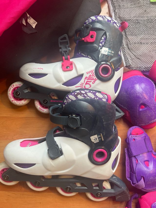 Patines, proteccionea y bolsa decathlon niña