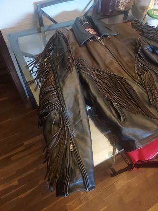 Chaqueta piel flequillos