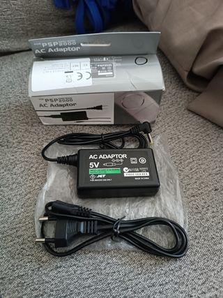 PSP CARGADOR 1004 2004 3004