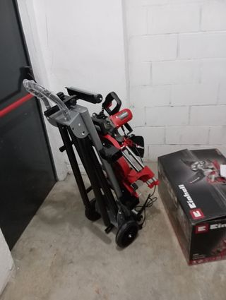 Sierra telescopica y mesa