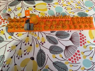 Organizador ciudades y caballeros.