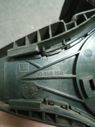 Opel Manta GSI tapa volante