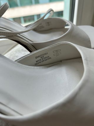 Sandalias plataforma de piel Zara