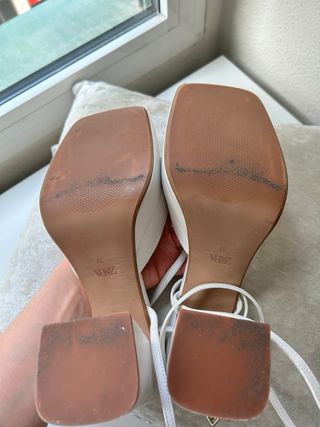Sandalias plataforma de piel Zara