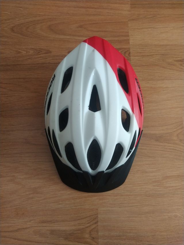 Casco rockrider talla S 52-56 Niñ@s 2CASCOS 20€