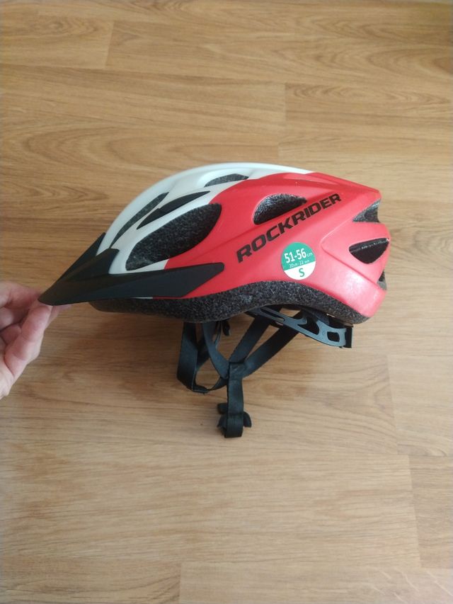Casco rockrider talla S 52-56 Niñ@s 2CASCOS 20€