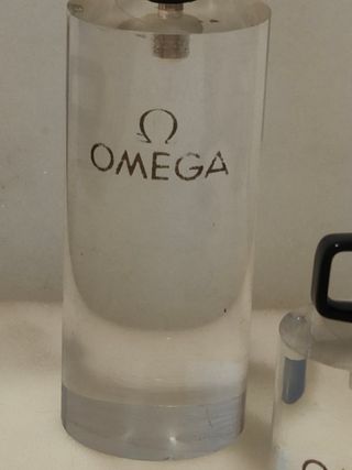 Set di 3 Espositori Omega