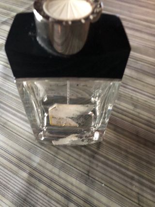 Bottiglia vuota profumo