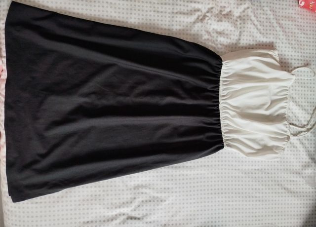 Vestido de tirantes negro y blanco