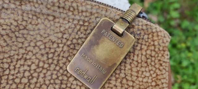 Pochette Borbonese a mezzaluna