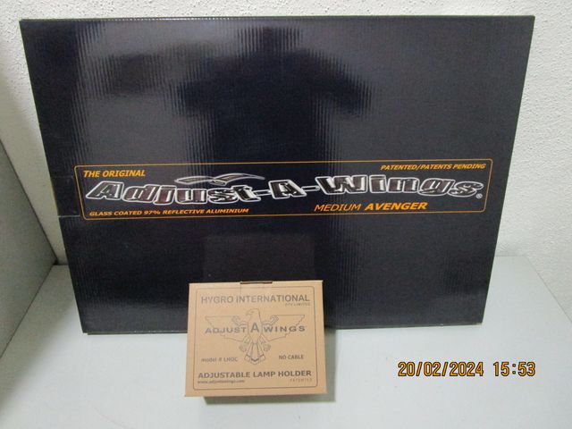 reflector adjuat-A-wings avenger medium