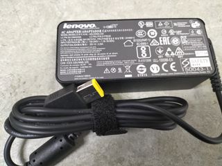 Cargador portátil Lenovo de 45W. NUEVO.