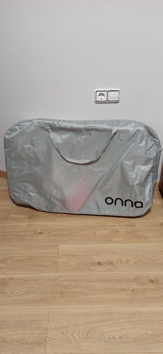 ONNA Minicuna/Moises con Parque