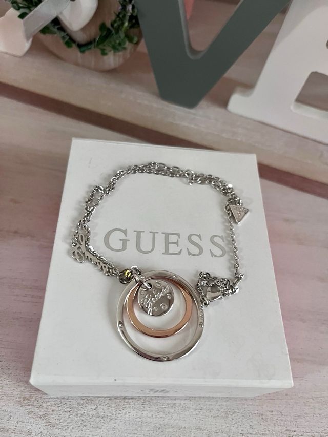 Collar guess