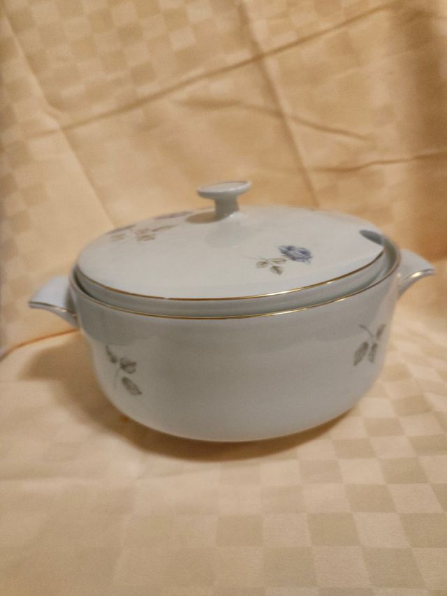 Zuppiera centrotavola decorativa