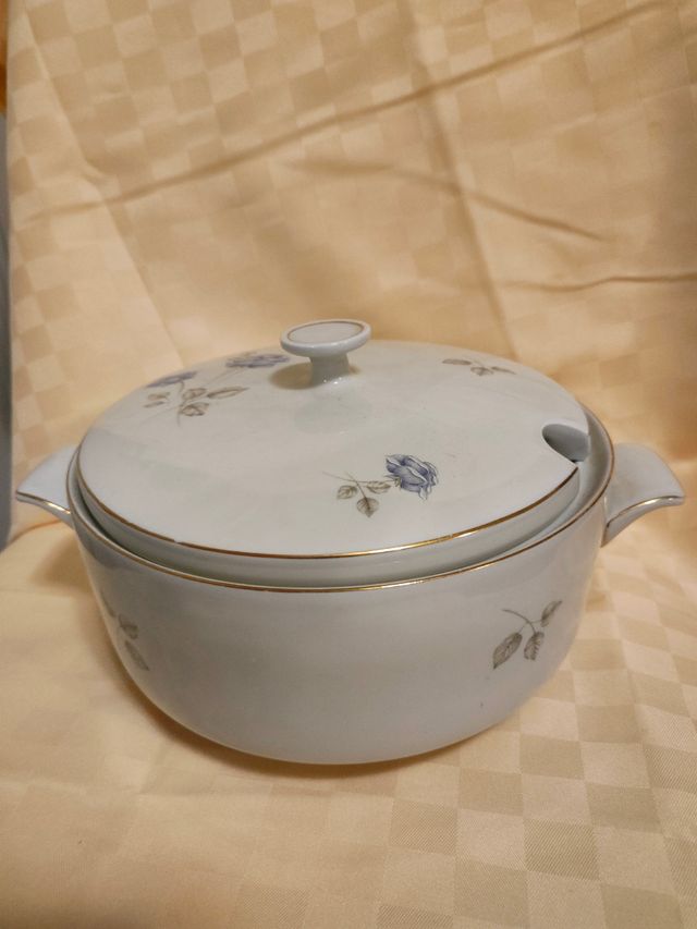 Zuppiera centrotavola decorativa