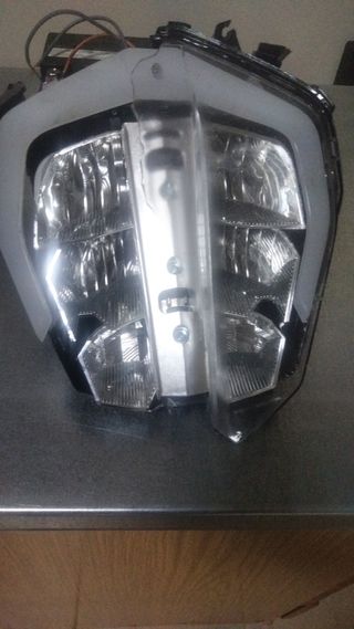 Faro KTM 390 Duke