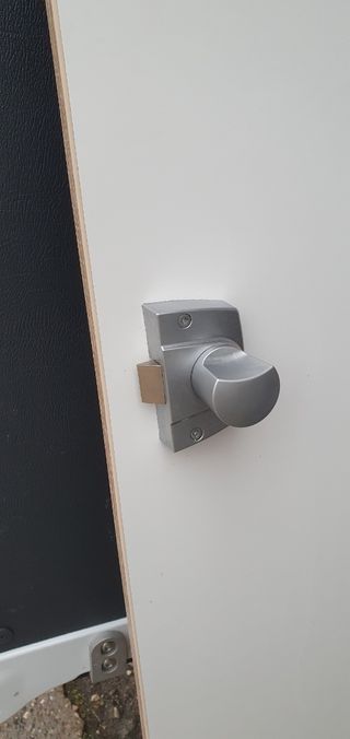Puerta baño para camper