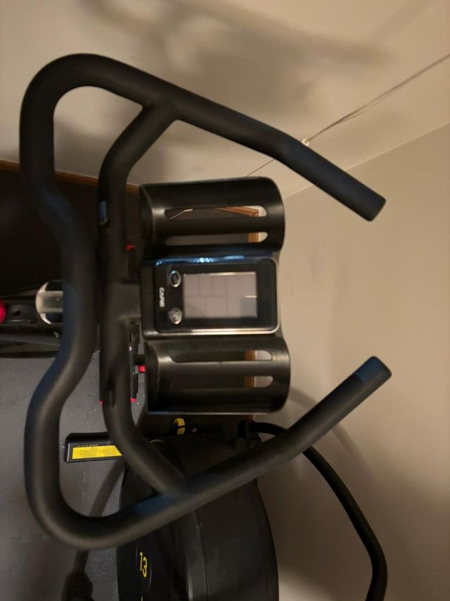 Bicicleta Spinning cómo nueva