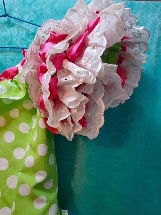 Traje flamenca de niña 9/12 años.