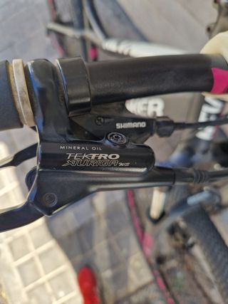 Bicicleta 27.5 mondraker