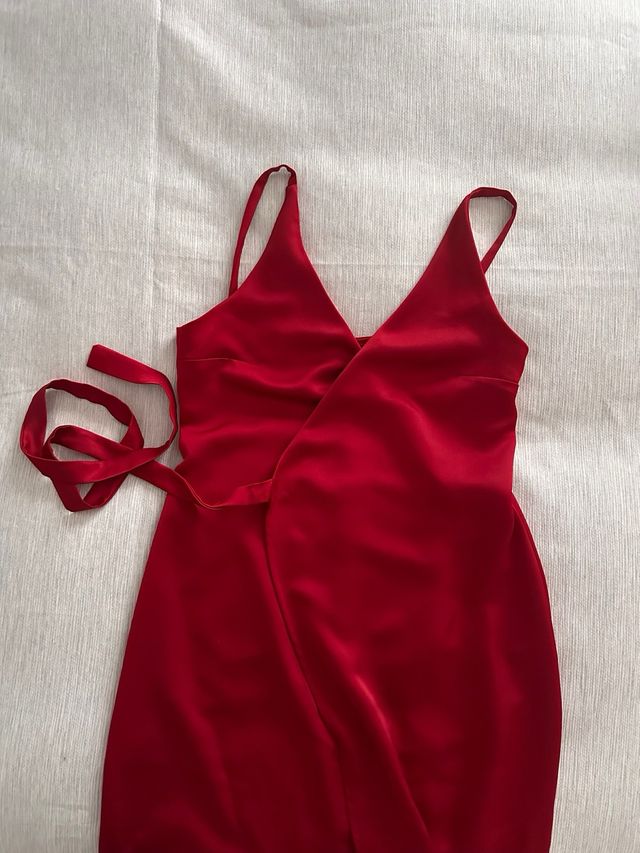 Vestido invitada rojo THE-ARE