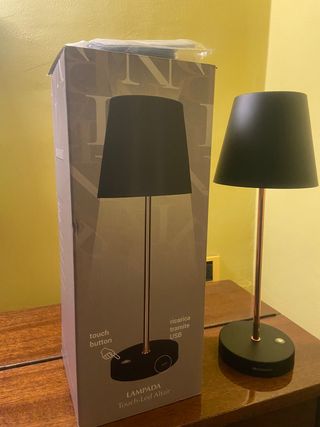 Lampada da tavolo