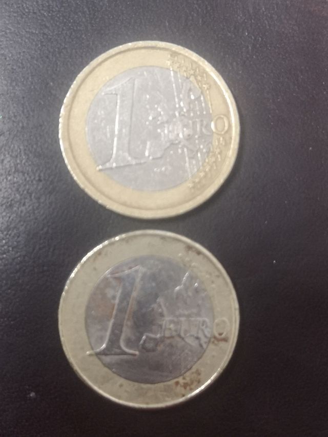 Moneda con defecto  escucho ofertas