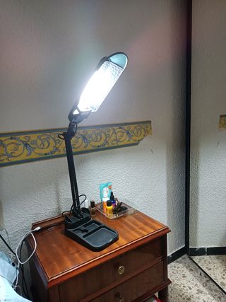 Lámpara de escritorio