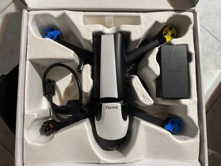 DRON PARROT