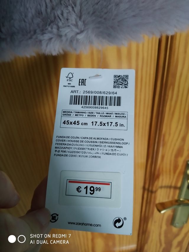 Fundas cojín. peludas.