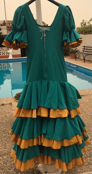 Traje flamenca