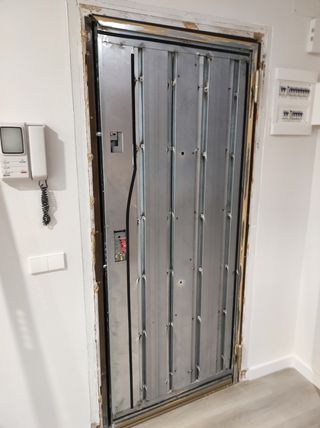 Instaladores de todo tipo de puertas