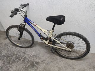 BICICLETA 24" MONTY