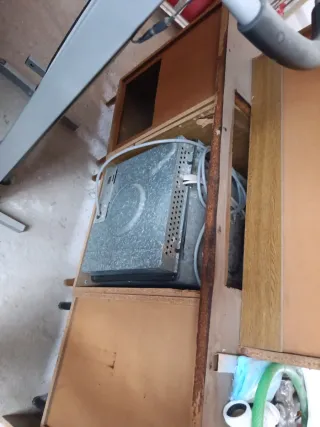 Horno eléctrico y muebles