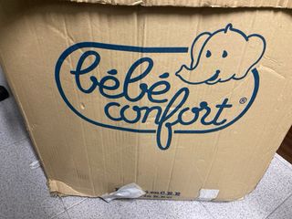 Silleta con capazo +Parque cuna viaje