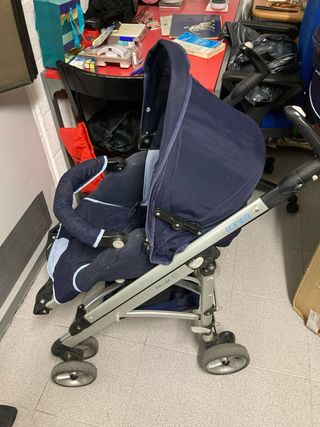 Silleta con capazo +Parque cuna viaje