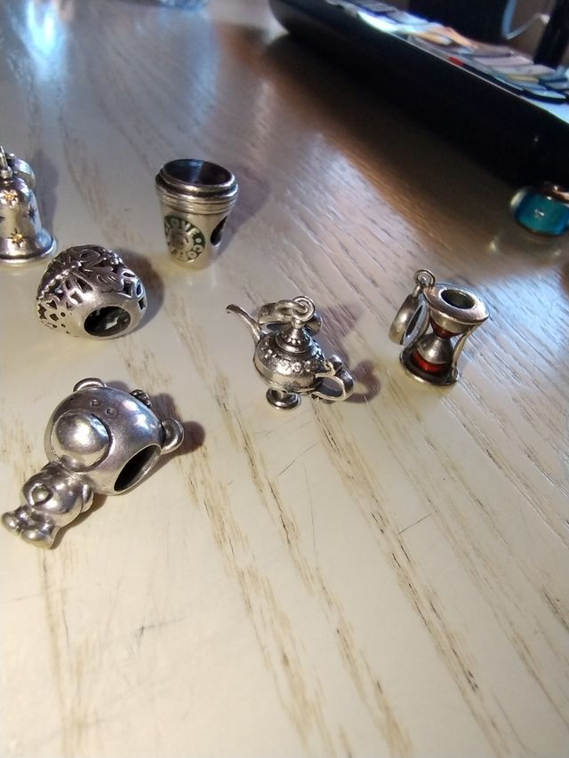 Charms S*m*l Pandora in pronta consegna