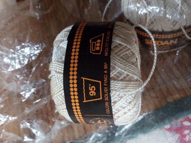 Cantoni Cucirini Coats filo di cotone écru