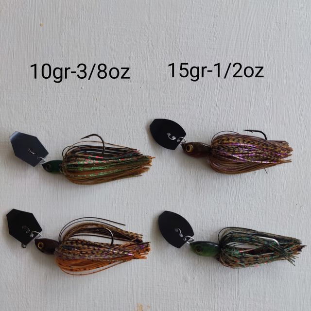 4 Chatterbait montaje tonos jig.