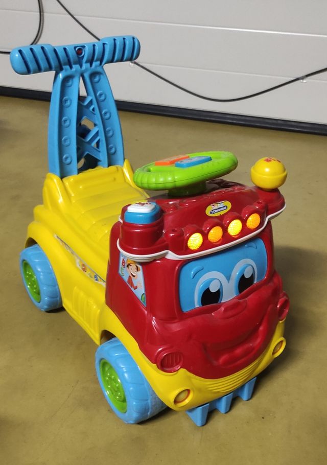 Correpasillos camion de bomberos