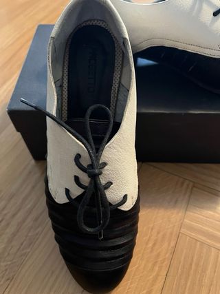 Zapatos italianos NUEVOS de mujer con cordones