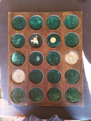 ANTIGUOS PORTAMONEDAS DE MADERA